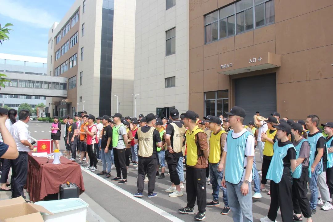 05.jpg